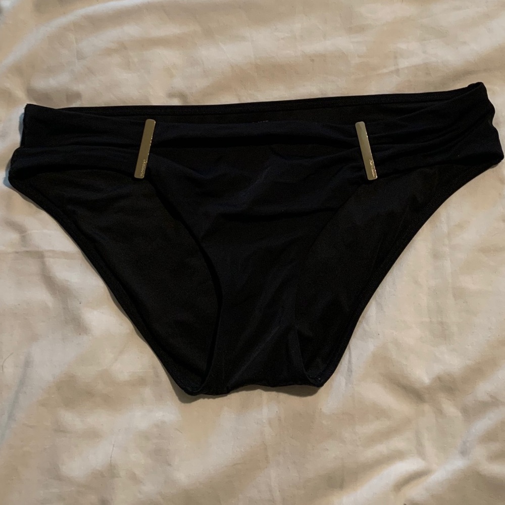 Victoria’s Secret Forever Hipster bikini bottom